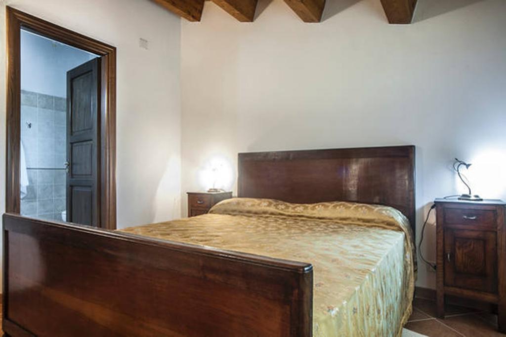 Agriturismo Miracco Atanasio Franco "Il Maniero" Santa Sofia d'Epiro 외부 사진