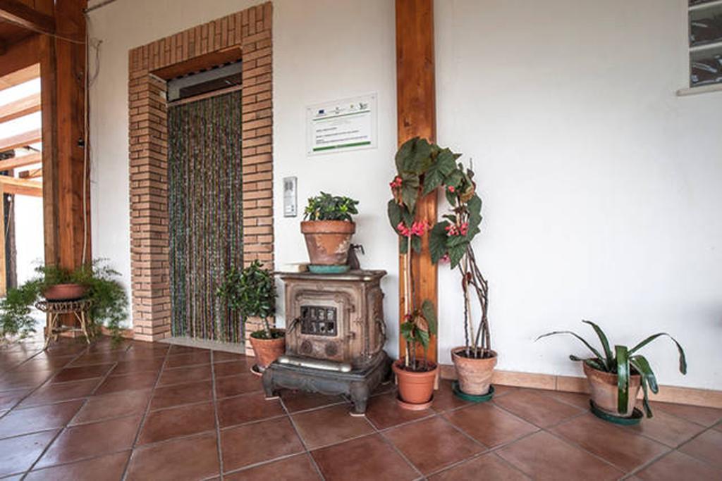 Agriturismo Miracco Atanasio Franco "Il Maniero" Santa Sofia d'Epiro 외부 사진