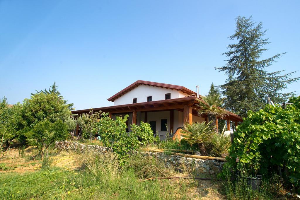 Agriturismo Miracco Atanasio Franco "Il Maniero" Santa Sofia d'Epiro 외부 사진